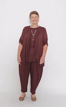 Load image into Gallery viewer, 7142 Waterfall Cardi Chocolate