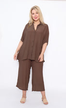 Load image into Gallery viewer, 7451 Shirt Coffee & 7735 Pants