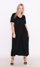 Load image into Gallery viewer, 7842 Black Three quoter sleeves