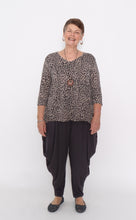 Load image into Gallery viewer, 7854 Brown Leopard top