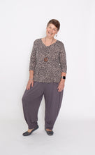 Load image into Gallery viewer, 7854 Brown Leopard top