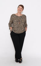 Load image into Gallery viewer, 7908 Khaki  Leopard top & 7853 Black Pants