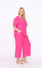 Load image into Gallery viewer, 7919 Hot pink Top