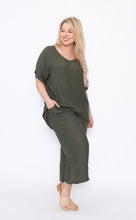 Load image into Gallery viewer, 7919 Top Moss