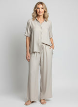Load image into Gallery viewer, 8072 Relaxed Button-Front Shirt & 8077 Wide-Leg Pants Beige