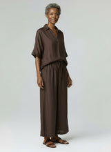 Load image into Gallery viewer, 8073 Relaxed Collared Top & 8077 Wide-Leg Pants Set White Chocolate