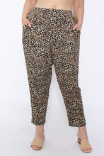 Load image into Gallery viewer, 7853 Khaki Leopard pants with pockets