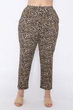 Load image into Gallery viewer, 7853 Khaki Leopard pants with pockets