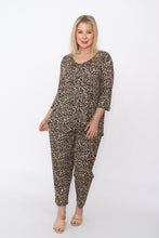 Load image into Gallery viewer, 7854 Top & 7853 Pants