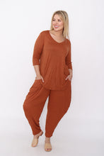 Load image into Gallery viewer, 7987 Rust top & 7774 pants
