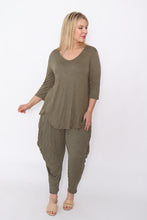 Load image into Gallery viewer, 7987 Khaki top & 7774 pants