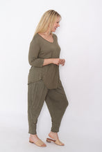 Load image into Gallery viewer, 7987 Khaki top & 7774 pants
