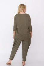 Load image into Gallery viewer, 7987 Khaki top & 7774 pants