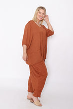 Load image into Gallery viewer, 7986 Rust Crinkle Cotton Square Top & 7718 Comfy pants