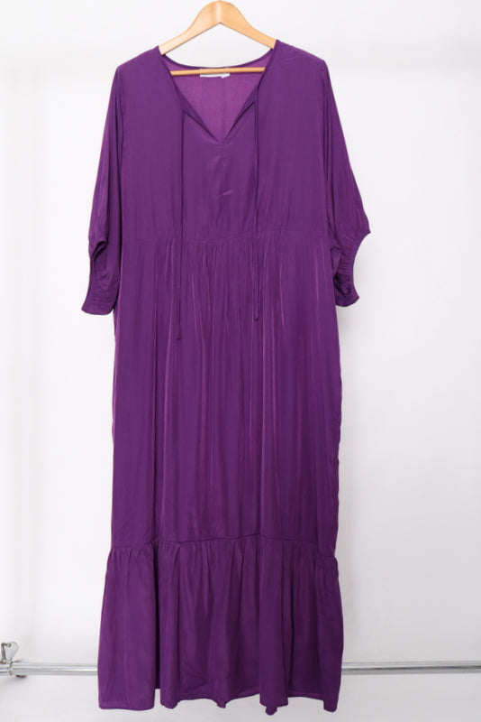 7943 Amethyst Flowy dress with side pockets