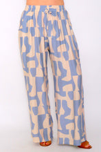 Load image into Gallery viewer, 7972 Blue with Beige Wide-Leg pants