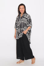Load image into Gallery viewer, 8032 Black & White Geometric Shirt and 7735 Wide leg Pants