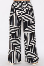 Load image into Gallery viewer, 7972 Black & White Geometric Pants