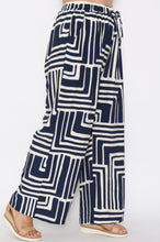 Load image into Gallery viewer, 7972 Navy White Geometric Pants
