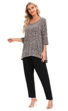 Load image into Gallery viewer, Brown leopard top