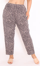 Load image into Gallery viewer, 7853 Brown Leopard loss pants with pockets