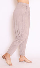 Load image into Gallery viewer, 7774 Oat Harem pants