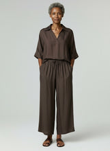 Load image into Gallery viewer, 8073 Relaxed Collared Top &amp; 8077 Wide-Leg Pants Set White Chocolate

