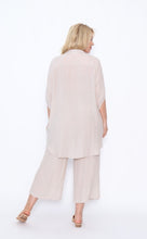 Load image into Gallery viewer, 7451 Beige  Hi-Low collar shirt
