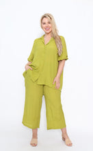Load image into Gallery viewer, 7451 Chartreuse  Hi-Low collar shirt
