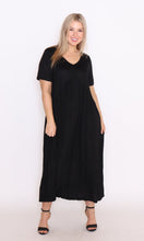 Load image into Gallery viewer, 7842 Black Three quoter sleeves
