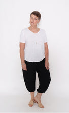 Load image into Gallery viewer, 7901 Hi-Low Tee White
