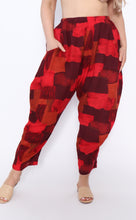 Load image into Gallery viewer, 7931 Red print Pants
