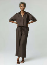 Load image into Gallery viewer, 8073 Relaxed Collared Top &amp; 8077 Wide-Leg Pants Set White Chocolate
