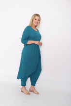 Load image into Gallery viewer, 7757 Top &amp; 7718 Pants Teal
