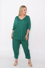 Load image into Gallery viewer, 7627 Top &amp; 7718 pants Green
