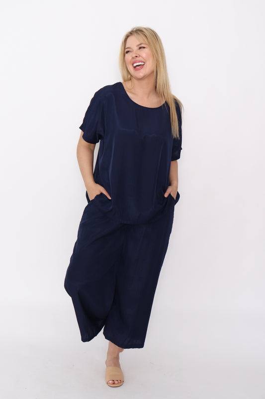 7933 Square top Navy