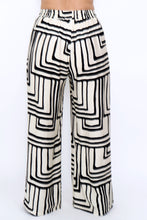 Load image into Gallery viewer, 7972 Black Geo with Cream Wide-Leg pants
