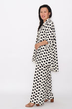Load image into Gallery viewer, 8032 Black Polka Dots Hi-Low shirt &amp; 7972 Black Polka dots Wide-Leg pants
