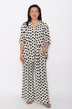 Load image into Gallery viewer, 8032 Black Polka Dots Hi-Low shirt &amp; 7972 Black Polka dots Wide-Leg pants
