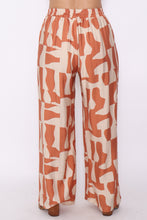 Load image into Gallery viewer, 7972 Wide-leg Rust &amp; Cream Abstract Print Pants
