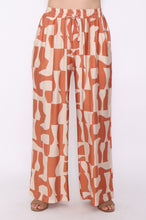 Load image into Gallery viewer, 7972 Wide-leg Rust &amp; Cream Abstract Print Pants
