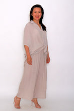 Load image into Gallery viewer, 7451 Beige Relaxed Oversized-Fit shirt &amp; 7735 Beige Pants

