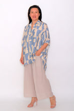 Load image into Gallery viewer, 8032 Blue with Beige Hi-Low shirt &amp; 7735 Beige Wide-Leg pants
