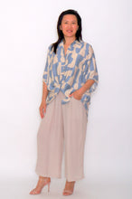 Load image into Gallery viewer, 8032 Blue with Beige Hi-Low shirt &amp; 7735 Beige Wide-Leg pants

