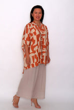 Load image into Gallery viewer, 8032 Rust Blouse with 7735 Beige Pants
