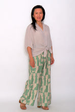 Load image into Gallery viewer, 7451 Beige Hi-Low top &amp; 7972 Sage Wild-Leg pants
