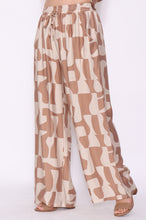 Load image into Gallery viewer, 7972 Mocca with Beige Wide-Leg Pants
