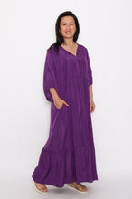 Load image into Gallery viewer, 7943 Amethyst Flowy dress with side pockets
