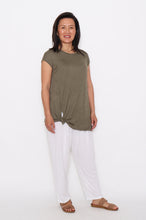 Load image into Gallery viewer, 7761 Tunic Khaki &amp; 7812 Pants White
