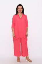 Load image into Gallery viewer, 7451 Melon Hi-Low collar shirt
